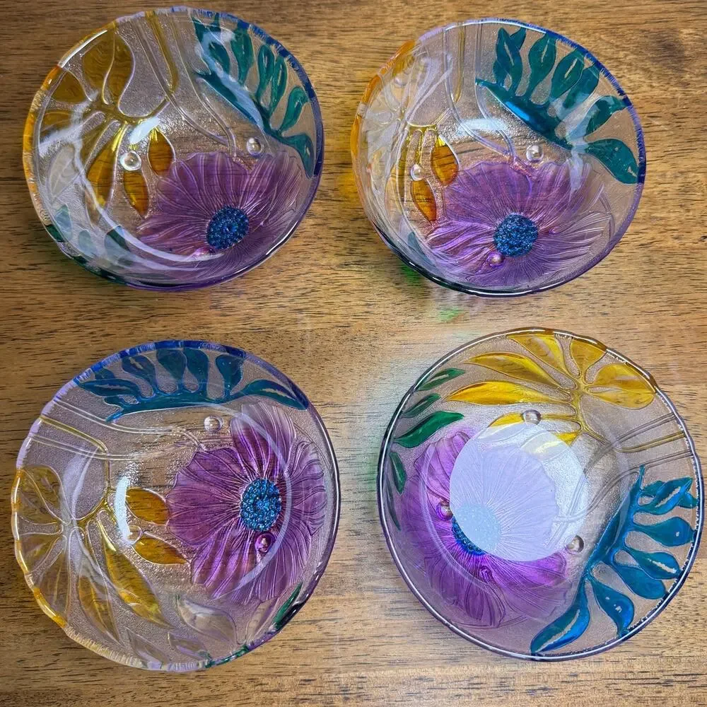 Vintage Indonesian Glass Bowls Hand Painted Set of 4 2 1/4" Tall 6 1/2" Across - Picture 3 of 7